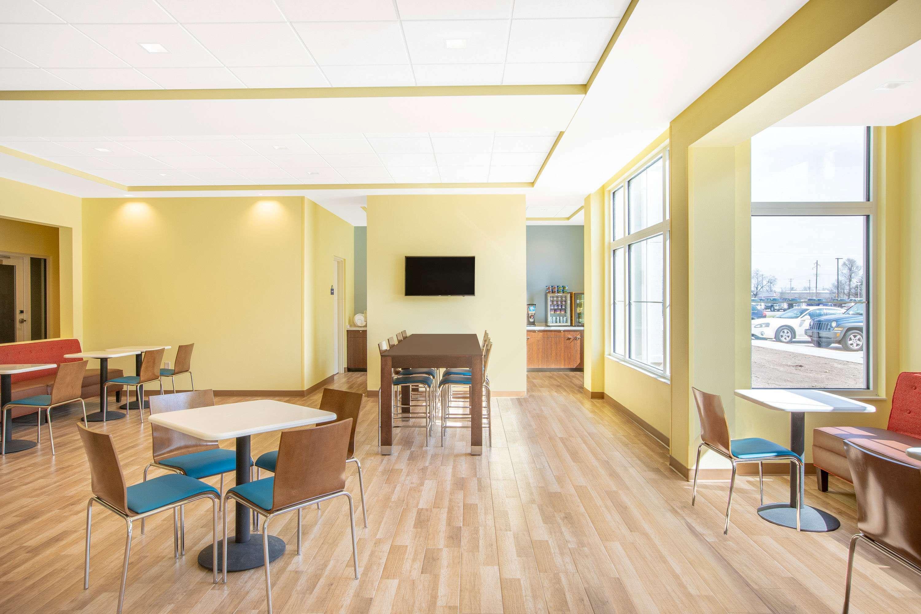 Days Inn & Suites By Wyndham Kearney Ne Ngoại thất bức ảnh