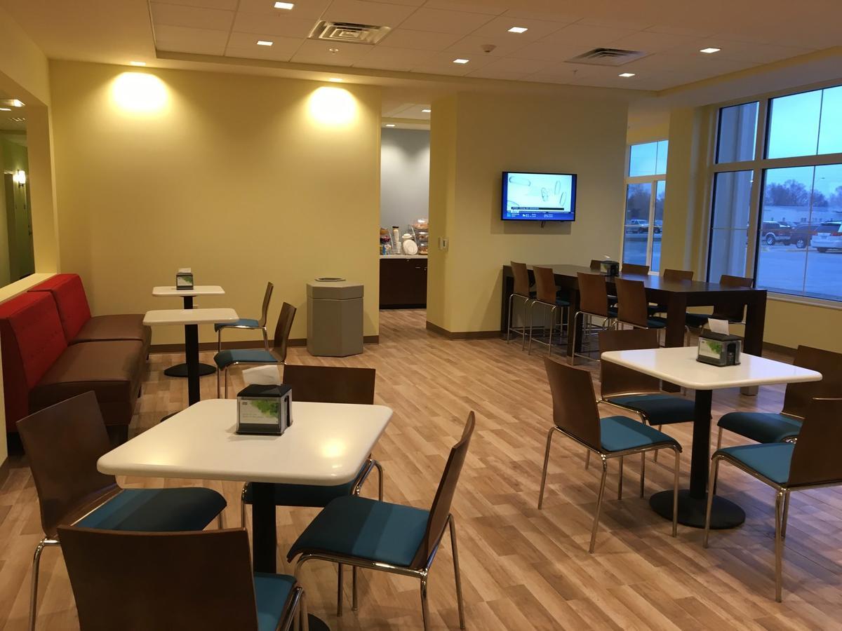 Days Inn & Suites By Wyndham Kearney Ne Ngoại thất bức ảnh