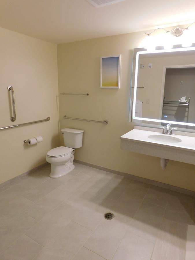 Days Inn & Suites By Wyndham Kearney Ne Phòng bức ảnh