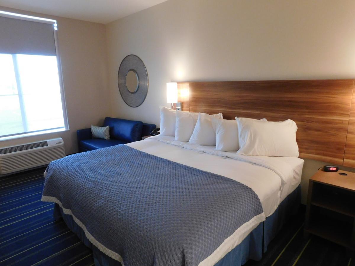 Days Inn & Suites By Wyndham Kearney Ne Ngoại thất bức ảnh