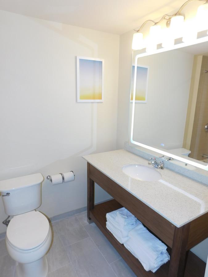 Days Inn & Suites By Wyndham Kearney Ne Ngoại thất bức ảnh